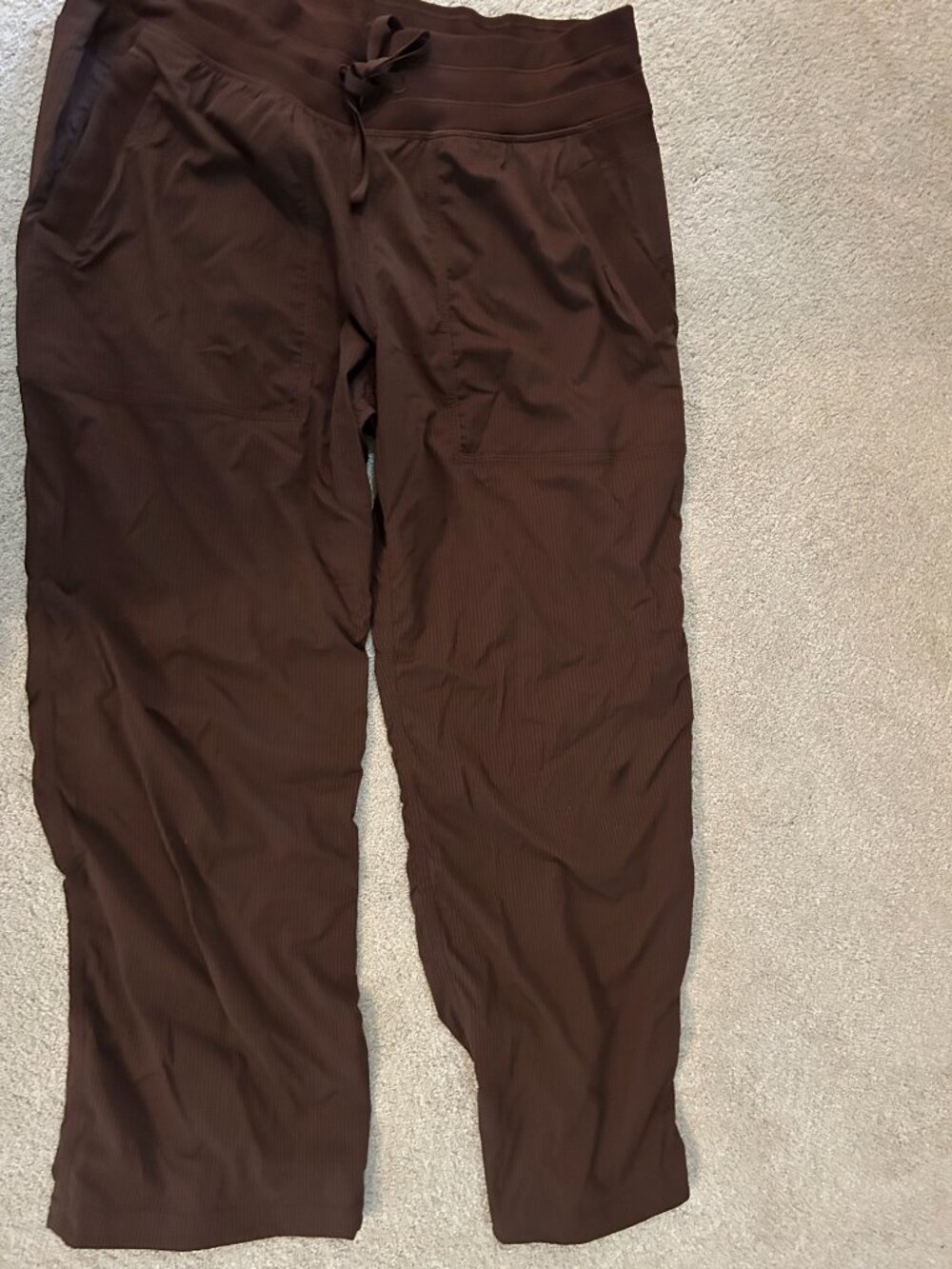 Lululemon Dance Studio Straight pants, size 12 short